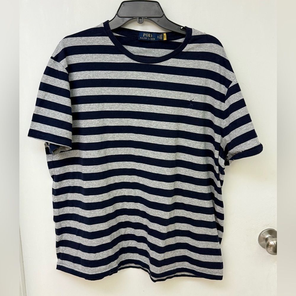 Polo Ralph Lauren Men's Striped Navy and Gray Tee Size XL